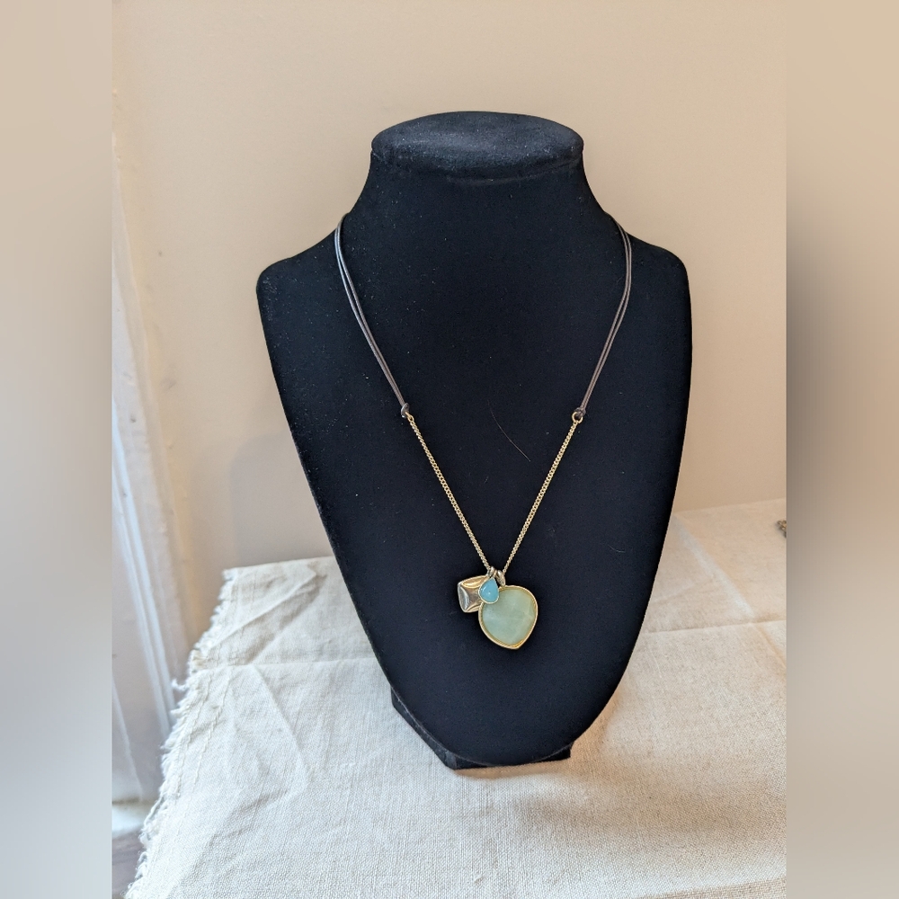 Vintage Fossil Pendant Blue Stone Heart Charm Necklace Leather Cord Y2K